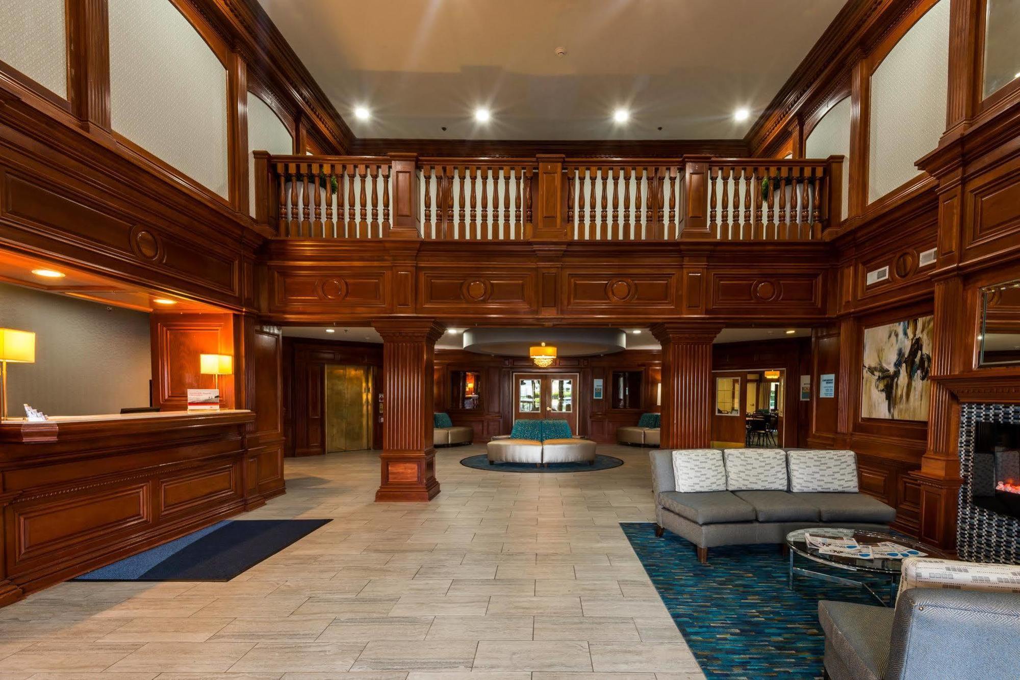 Holiday Inn Express & Suites Indianapolis North - Carmel By Ihg Exterior foto