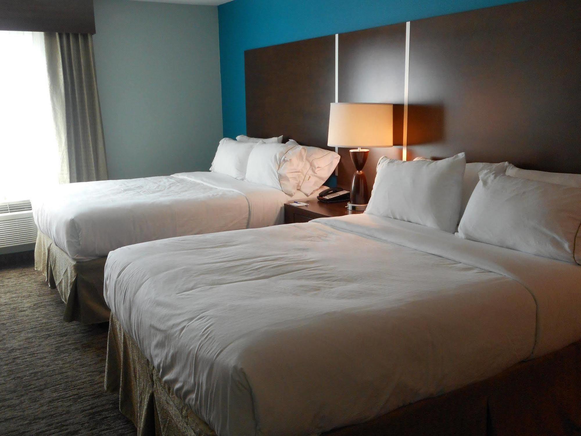 Holiday Inn Express & Suites Indianapolis North - Carmel By Ihg Exterior foto